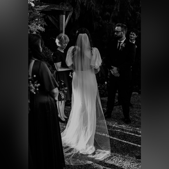 Chapel length Veil - Picture 5 of 5